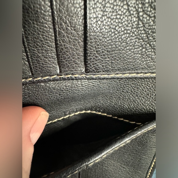 Gucci Capri French Flap Wallet - Picture 6 of 10